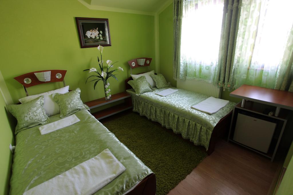 Villa Atina Stara Pazova Camera foto