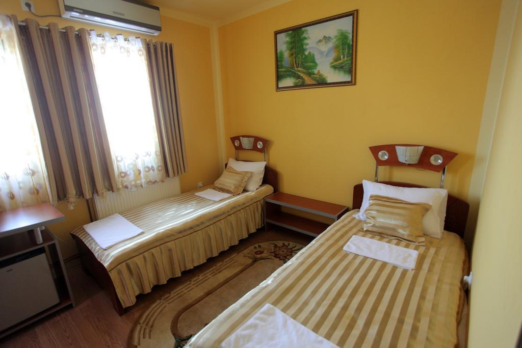 Villa Atina Stara Pazova Camera foto